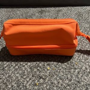 Beis Creamsicle Dopp Kit- NWT